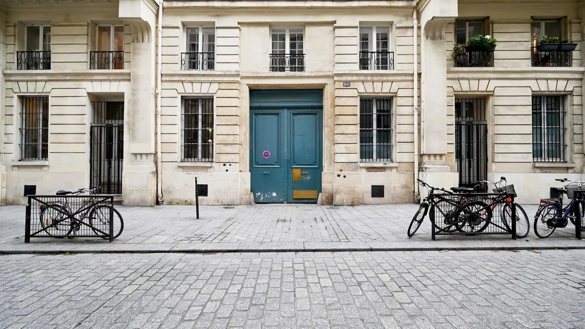 Lejlighed Spacieux Appartement Situe Au Coeur De Paris